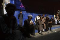 Quetta: Day laborers, many from Afghanistan, take a break.