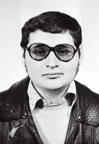 Ilich pulls off the spectacular kidnapping of 11 OPEC oil ministers and takes the nom de guerre of Carlos the Jackal.
