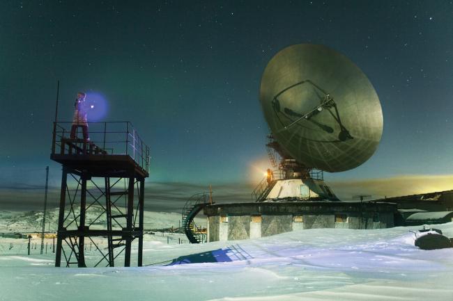 Playing at an abandoned station, known locally as the “TV antenna.”