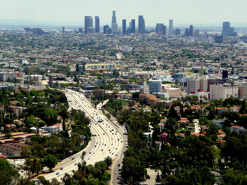 Los Angeles skyline by Pranav Bhatt / Flickr