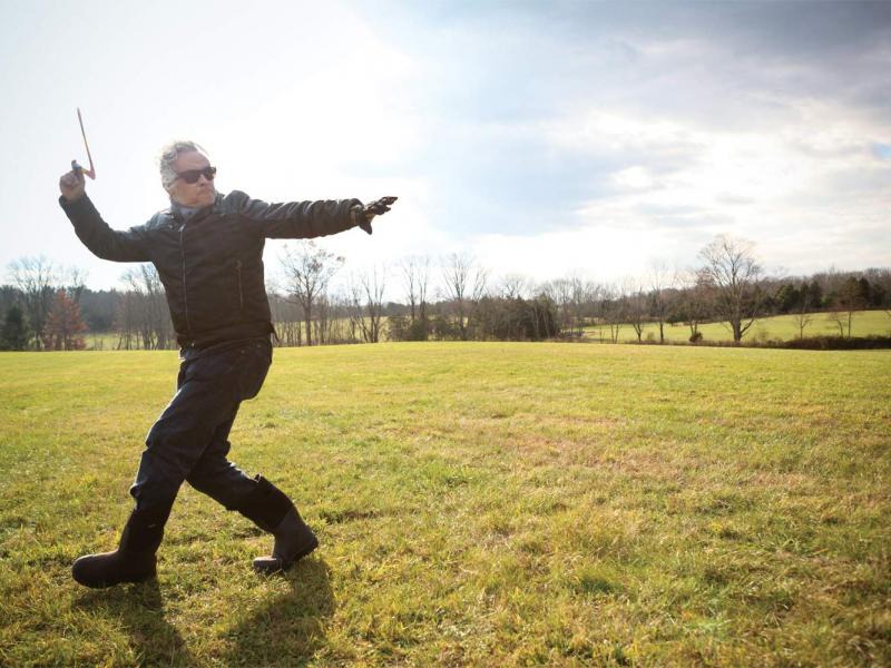 Orozco throwing boomerangs at his Pennsylvania farm, 2013. (Oskar Landi)