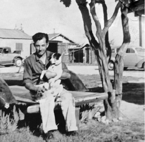 Frank Price, Sr., with “Mickey,” Glendale, CA, 1937. (Courtesy of Frank Price)